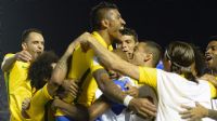 Brasil vence Uruguai de goleada e coloca o p� na Copa do Mundo da R�ssia 