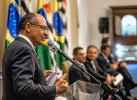 Governador Alckmin assina conv�nios com v�rias cidades da regi�o