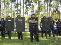 GCM de S�o Manuel faz treinamento t�tico de conten��o de multid�es 