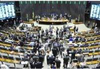 PEC que congela gastos p�blicos por 20 anos foi aprovado no Senado