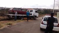 GCM continua com a��es para tirar carros abandonados das ruas