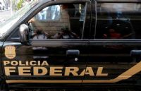 Pol�cia Federal realiza pris�o de 12 dos 15 vereadores de Foz do Igua�u 