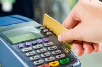 Governo garante reduzir os juros do cart�o de cr�dito pela metade