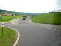 Acidente registrado na SP-280 ceifa a vida de professora de 35 anos 