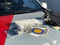 For�a T�tica de Laranjal Paulista faz apreens�o de 162 pinos de coca�na