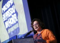 Campanha quer combater atitudes que levam � viol�ncia contra a mulher