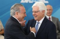Ex-presidente Michel Temer e ex-ministro Moreira Franco s�o presos pela PF