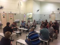 For�as de seguran�a e Prefeitura se re�nem com moradores do Jardim Para�so