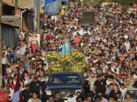 Milhares de romeiros est�o participando da Festa de Aparecida de S�o Manuel
