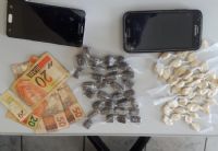 Dois homens s�o presos pela PM de Pardinho acusados de tr�fico de entorpecentes